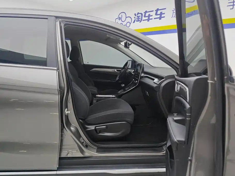 Haval M6 — миниатюра 8