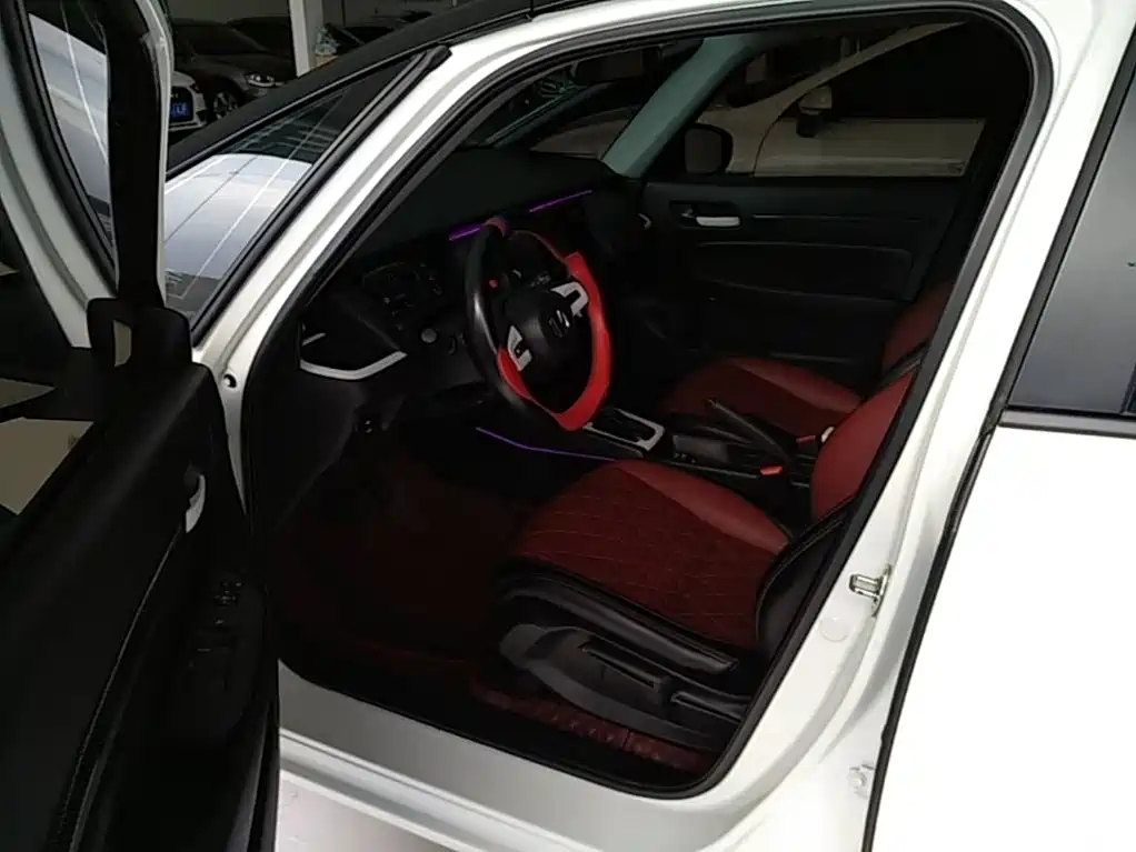 Honda Fit — миниатюра 15