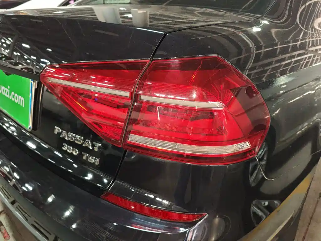 Volkswagen Passat 2017 330TSI DSG