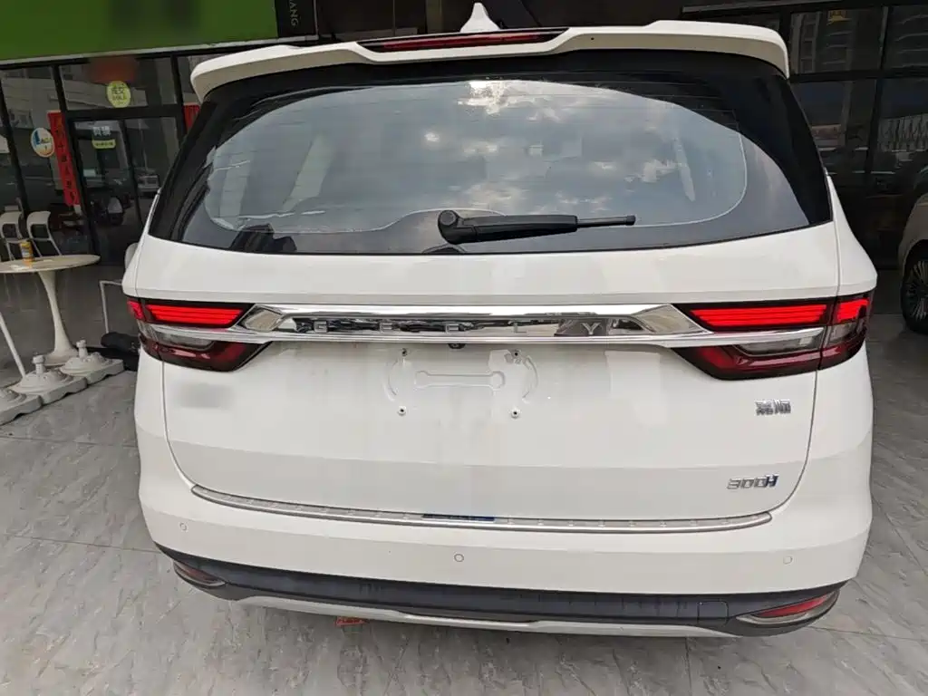 Geely Jia Ji — миниатюра 6