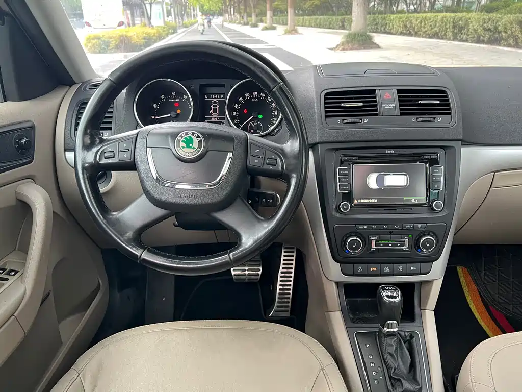Skoda Yeti — миниатюра 10