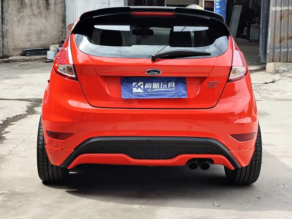 Ford Fiesta 1.6T ST, фото 15