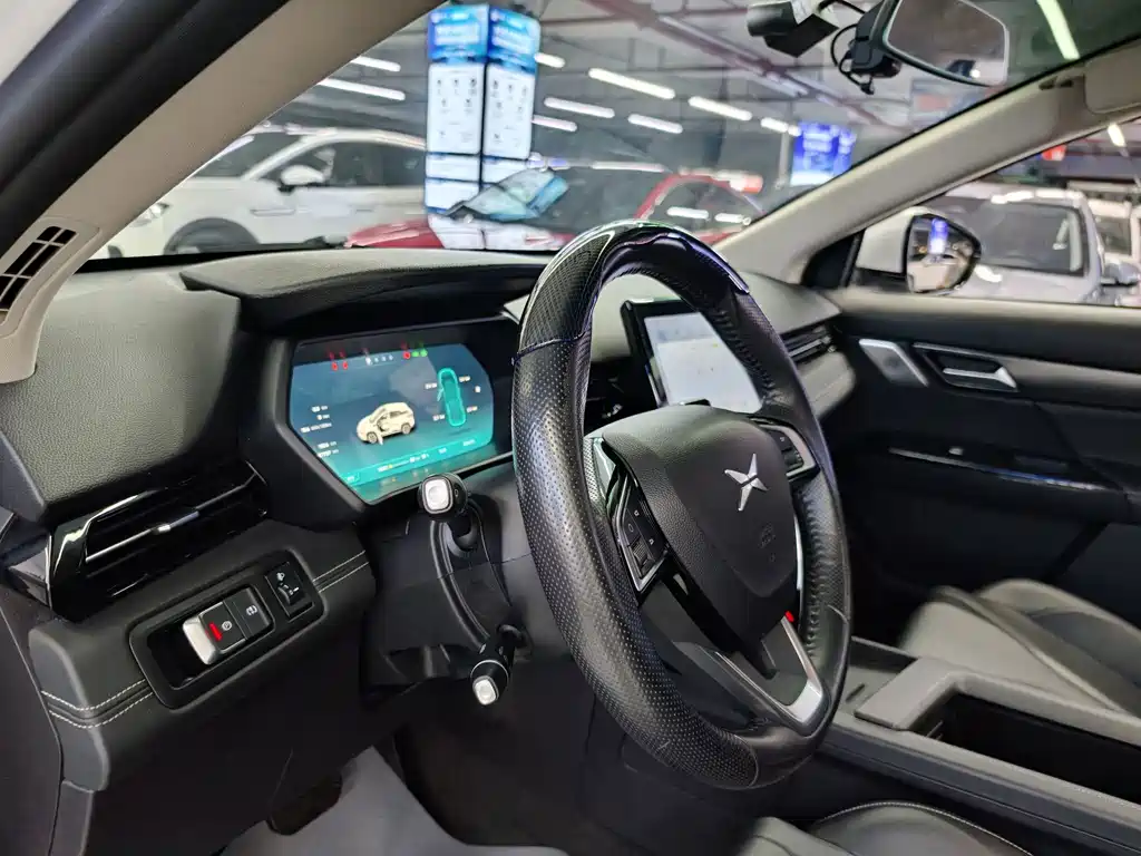 XPeng G3 — миниатюра 8