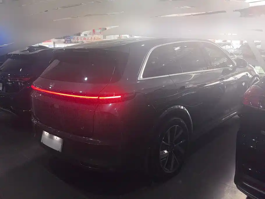 Li Auto Li L7 — миниатюра 3