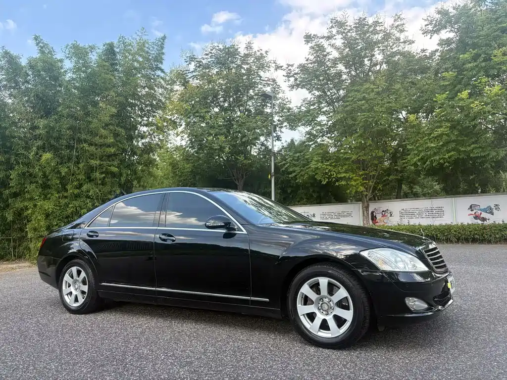 Mercedes-Benz S-Class — миниатюра 2