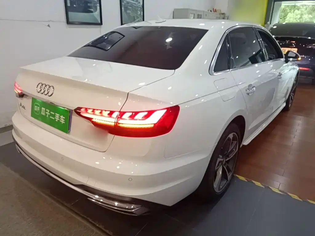 Audi A4L — миниатюра 7