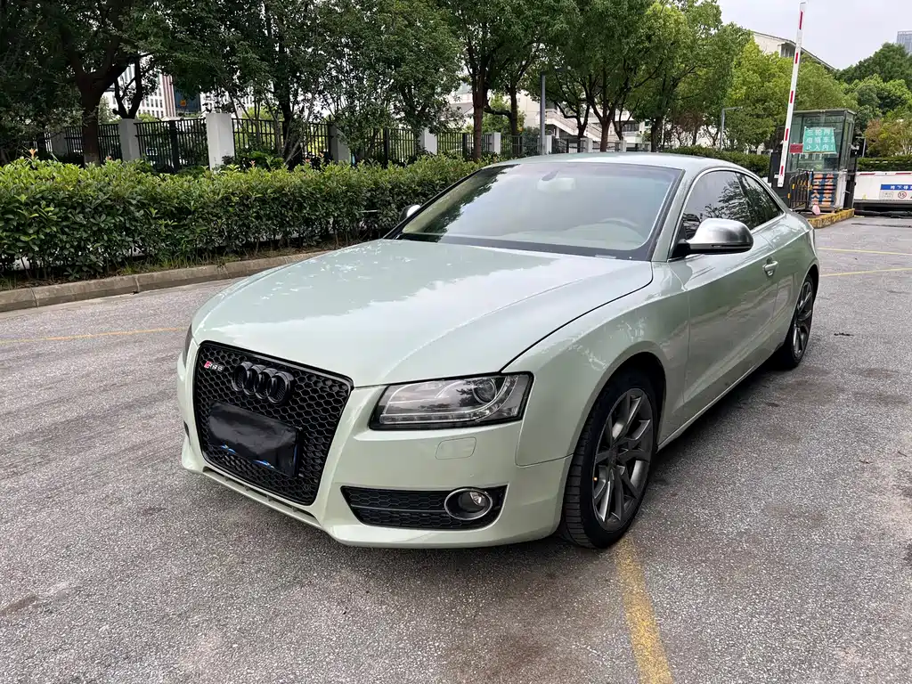 Audi A5 (Import)
