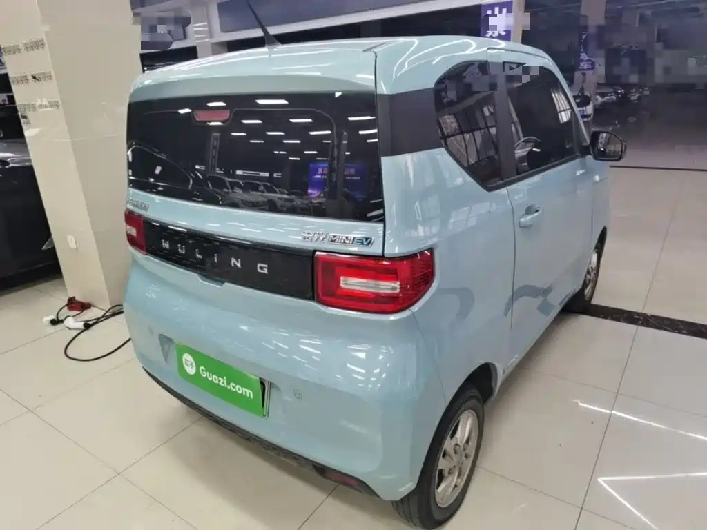 Wuling MINIEV — миниатюра 7