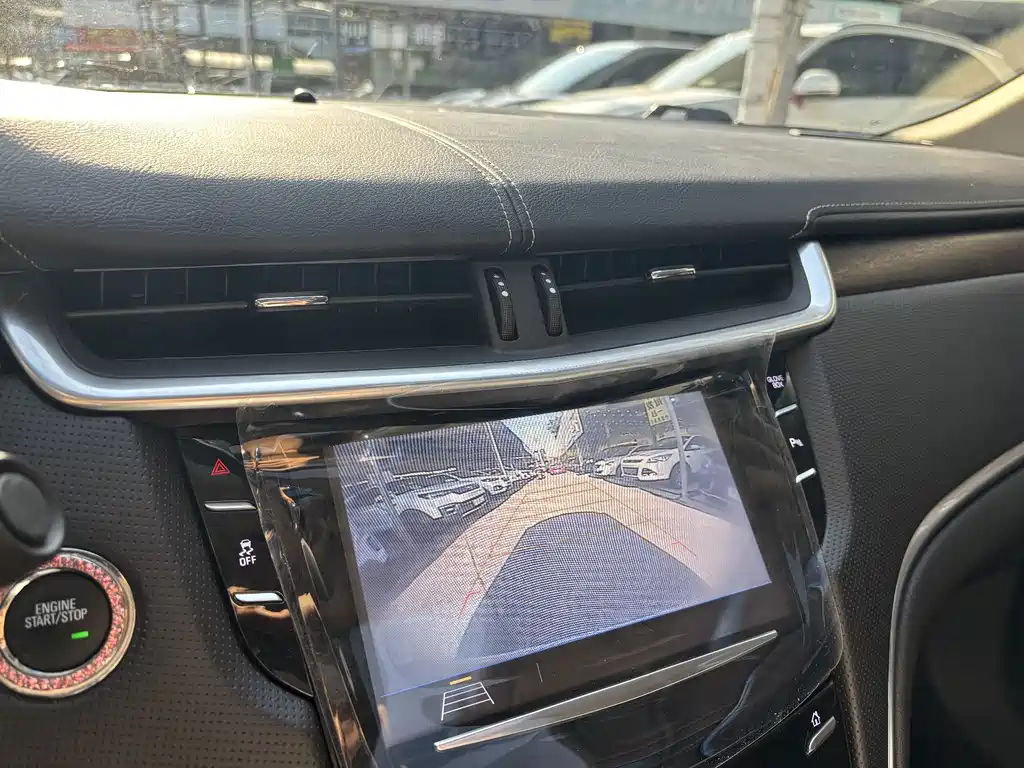 Cadillac XTS — миниатюра 16