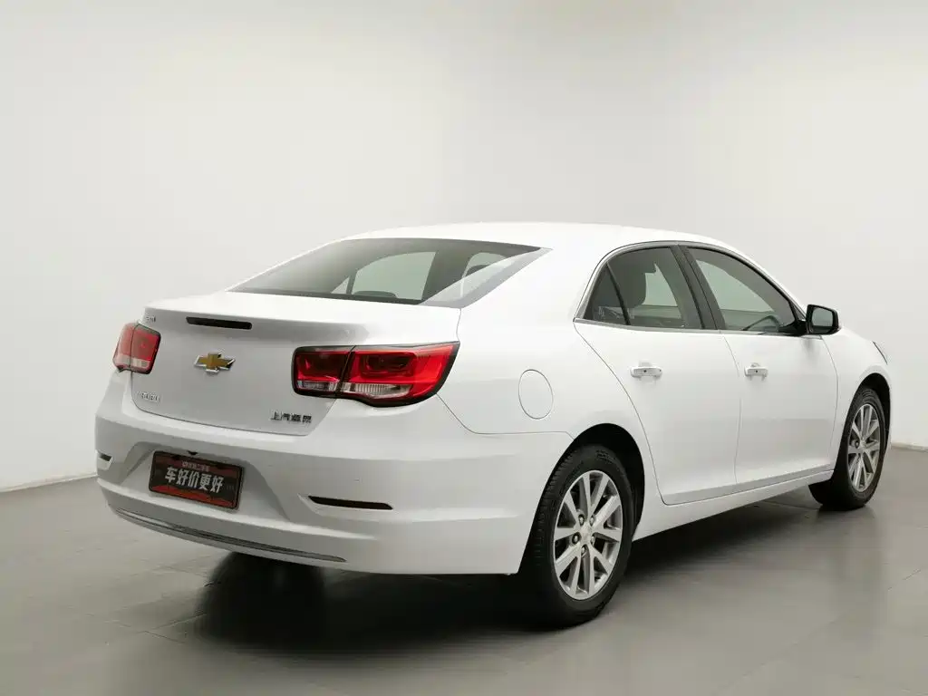 Chevrolet Malibu — миниатюра 2