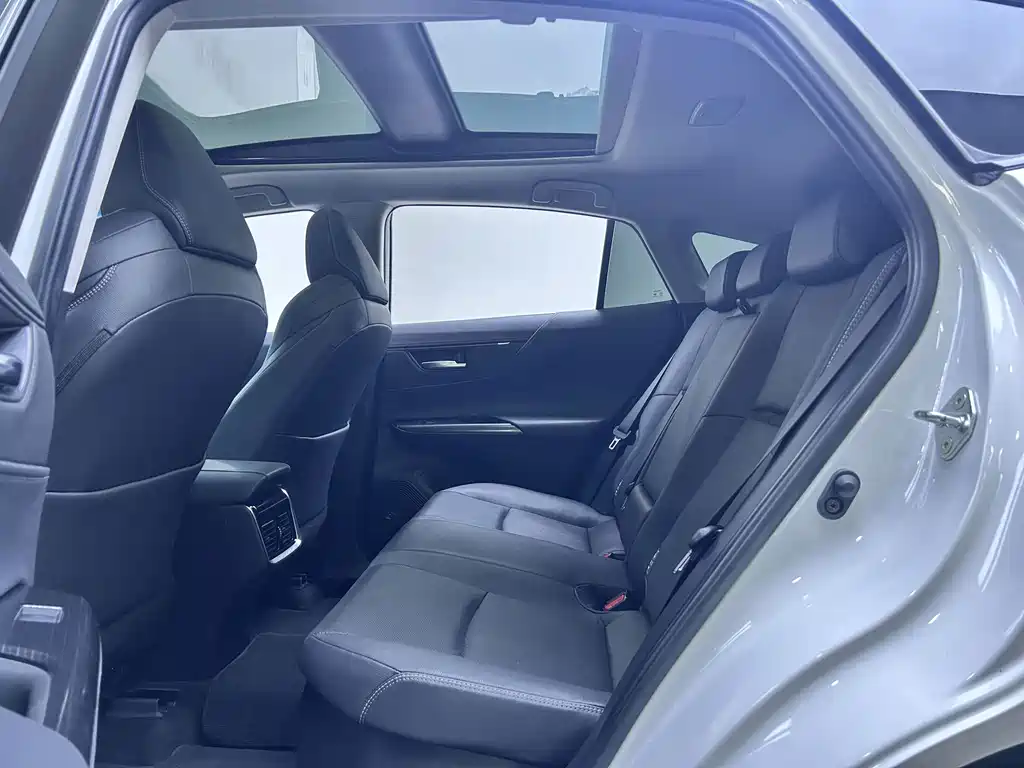 Toyota Venza — миниатюра 6
