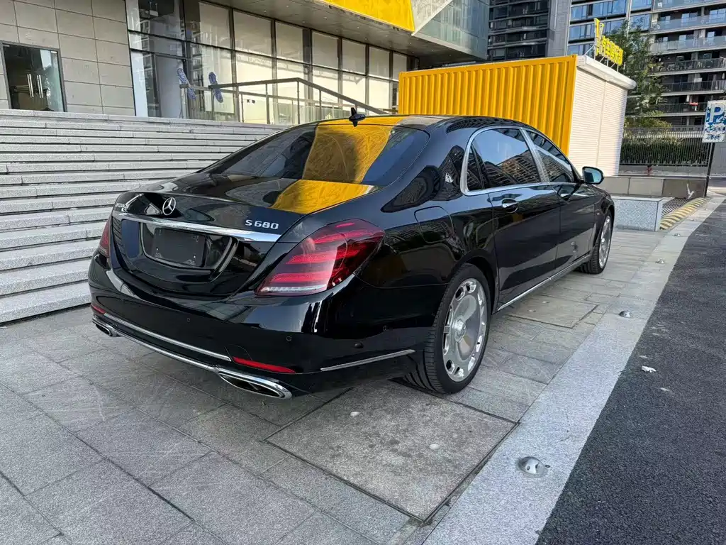 Mercedes-Benz S-Class — миниатюра 4