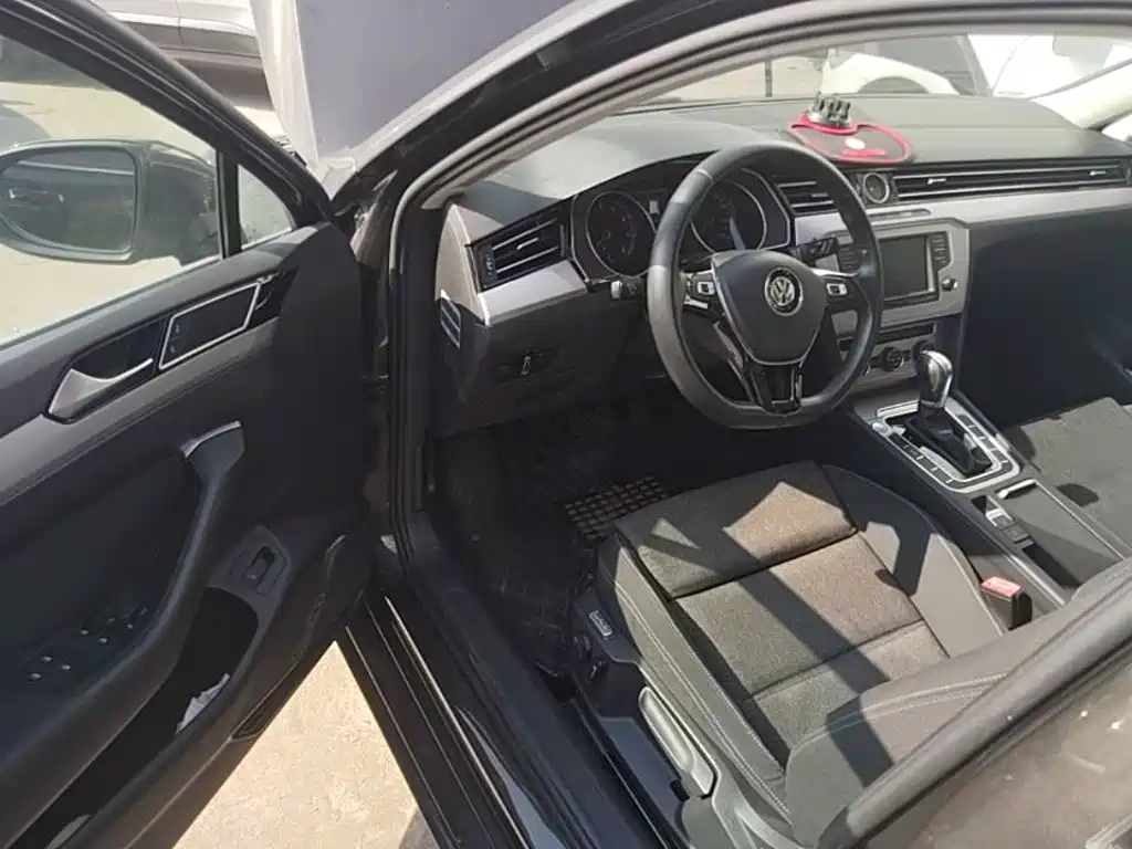Volkswagen Viloran — миниатюра 18