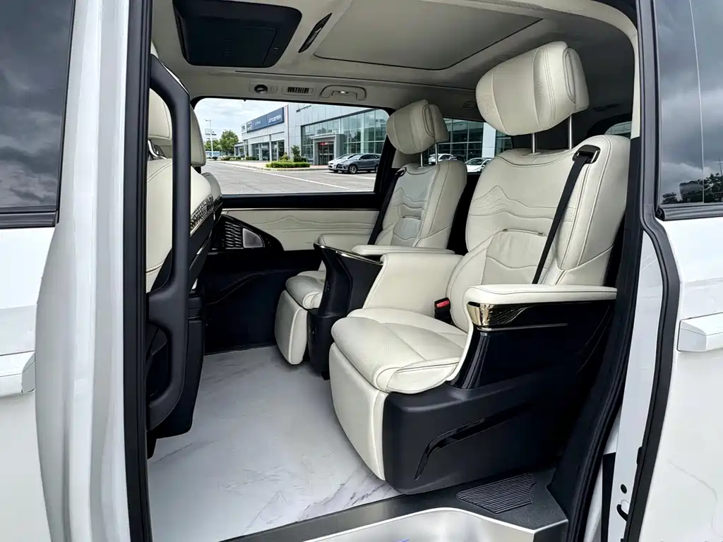 GAC Motor Trumpchi E9 — миниатюра 3