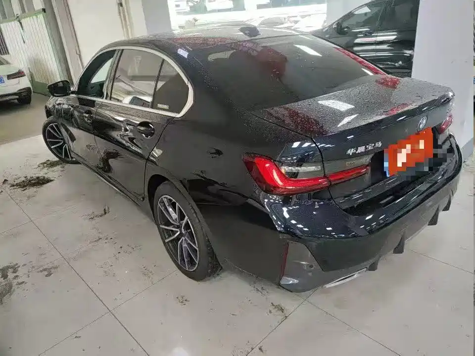 BMW 3 Series — миниатюра 4
