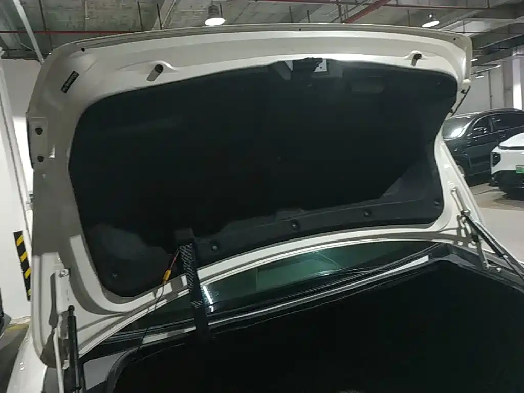 Toyota Crown — миниатюра 19