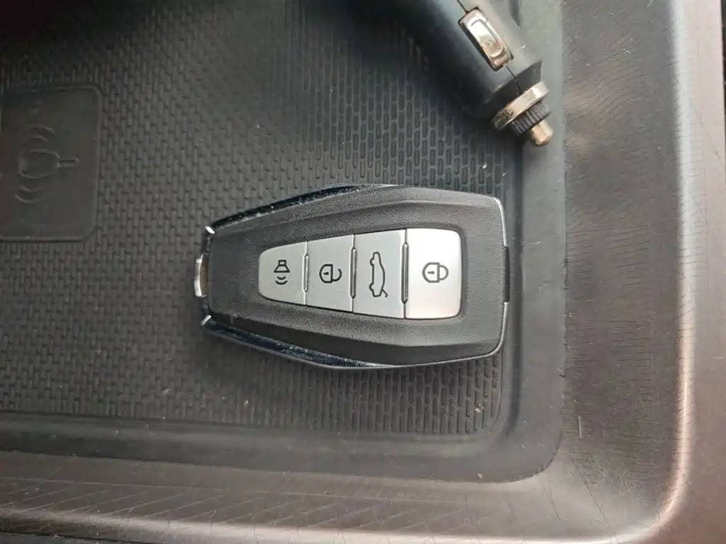 Geely Emgrand — миниатюра 9