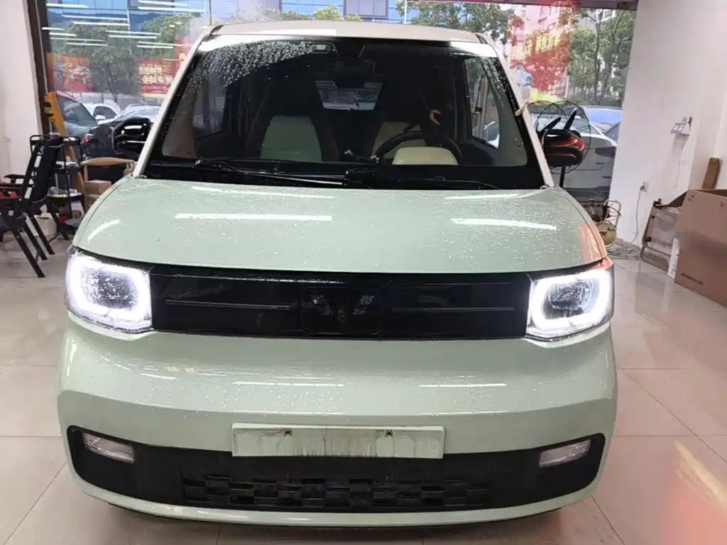 Wuling MINIEV — миниатюра 3