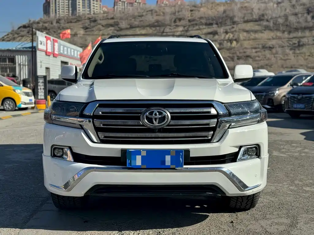 Toyota Land Cruiser 2009 5.7L AT