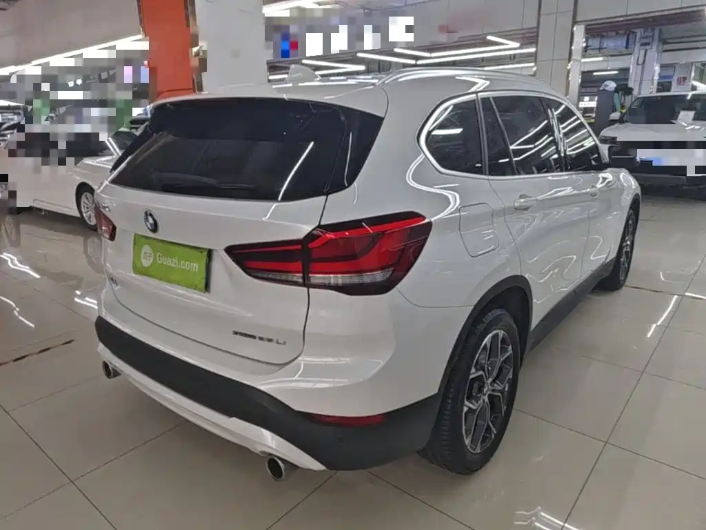 BMW X1 — миниатюра 7