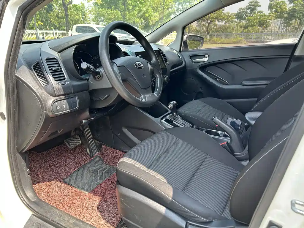 Kia K3 — миниатюра 7