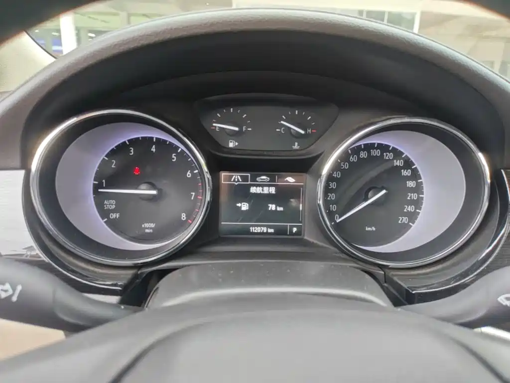 Buick Verano — миниатюра 12