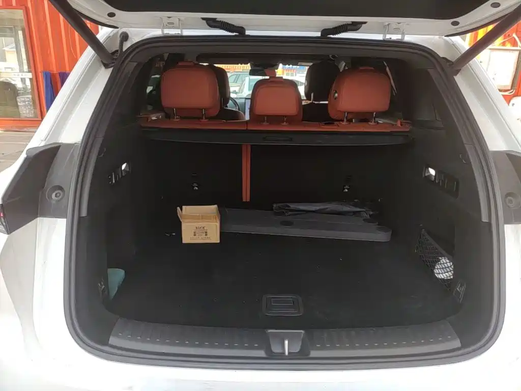 Li Auto Li L6 — миниатюра 19
