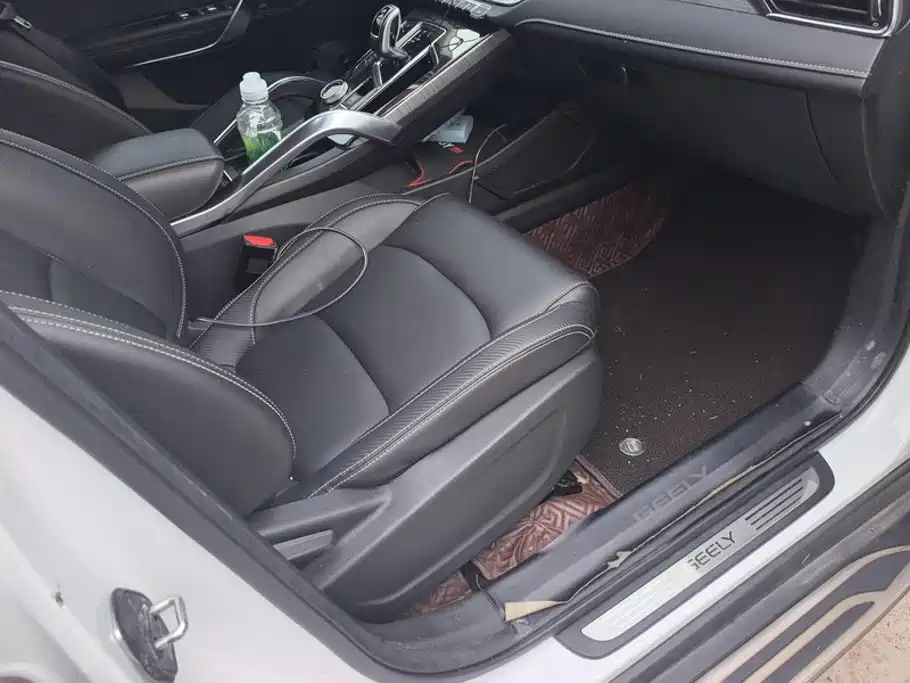 Geely Boyue — миниатюра 8