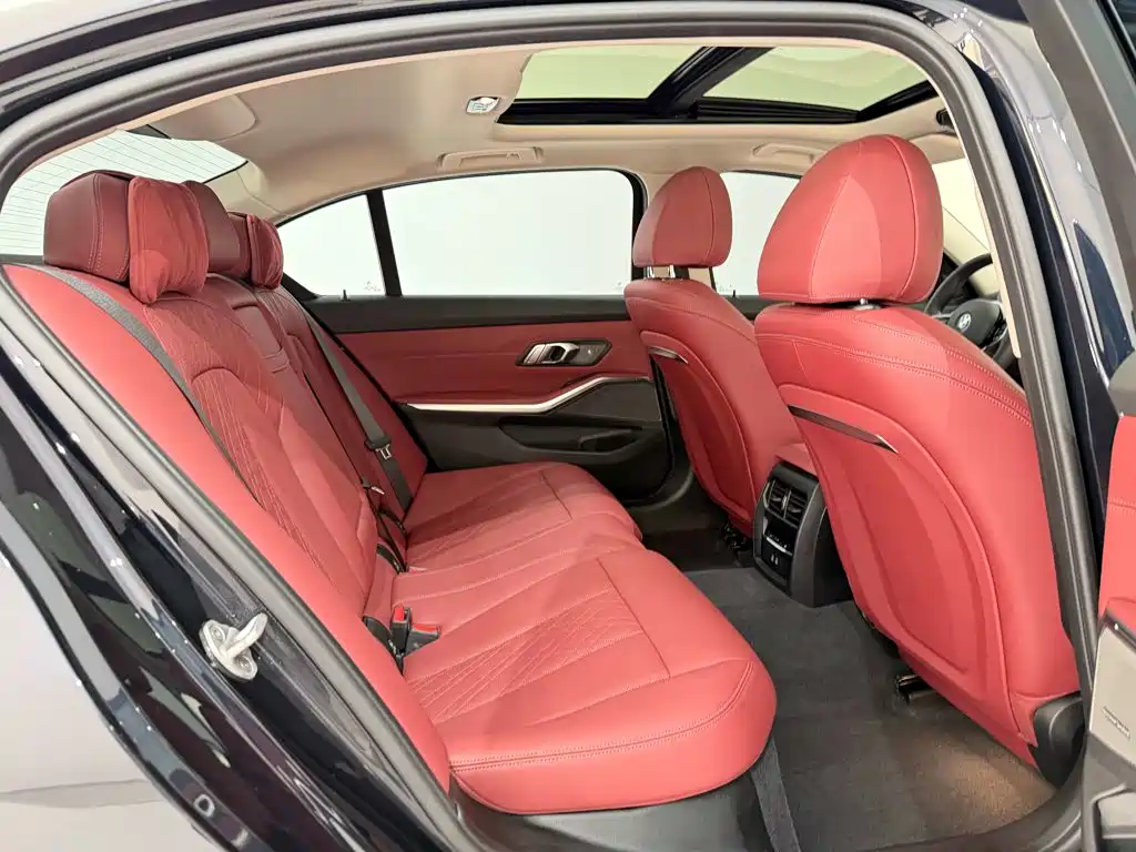 BMW 3 Series — миниатюра 28