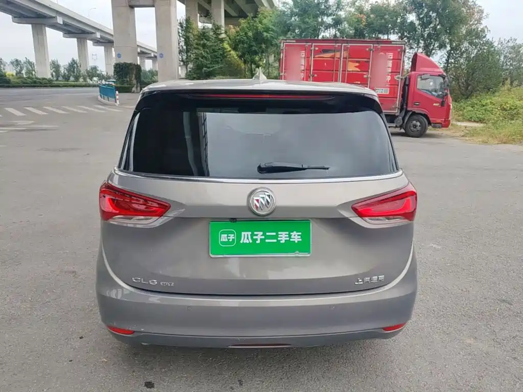 Buick GL6 — миниатюра 6