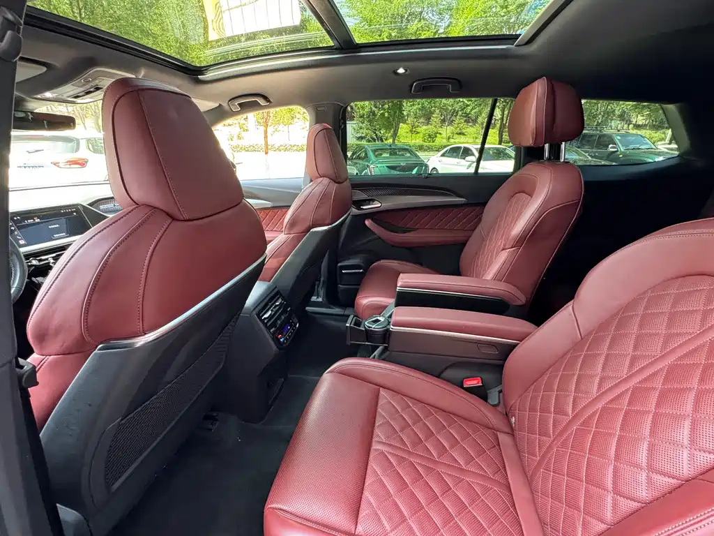 Audi Q6 — миниатюра 16
