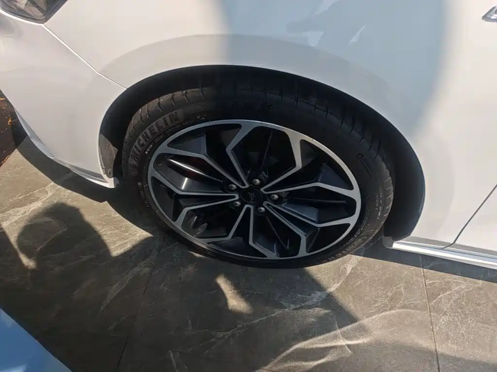 Ford Focus — миниатюра 23