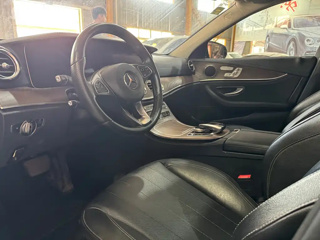 Mercedes-Benz E-Class E 2018 E 300 L Luxury