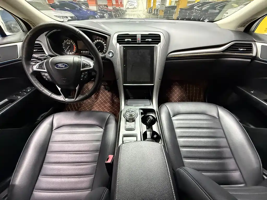 Ford Mondeo — миниатюра 11