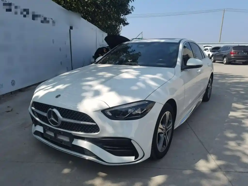 Mercedes-Benz C-Class — миниатюра 2