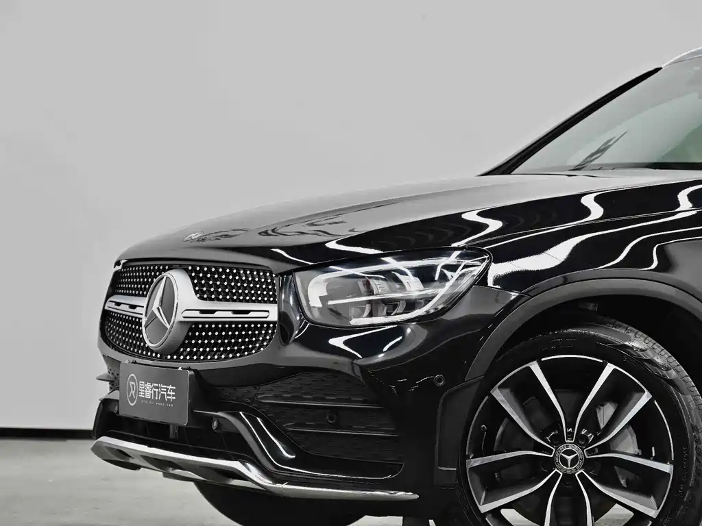 Mercedes-Benz GLC — миниатюра 12