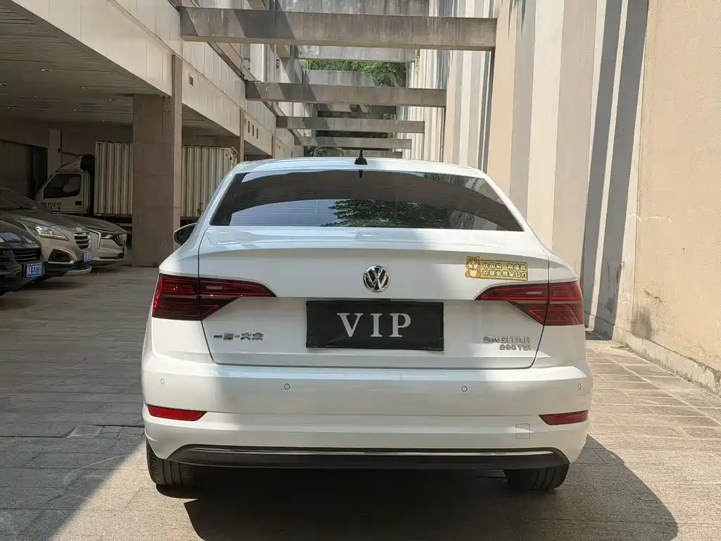 Volkswagen Sagitar — миниатюра 8