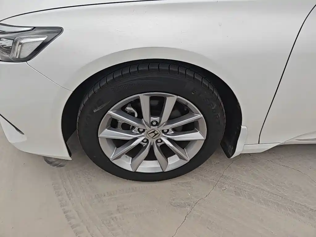 Honda Accord — миниатюра 23
