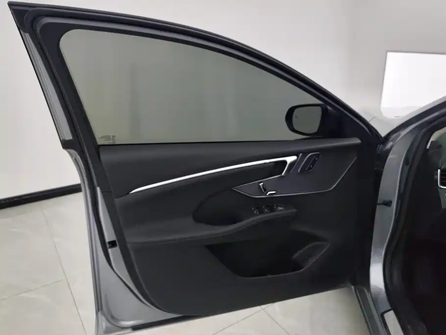 Buick LaCrosse — миниатюра 7