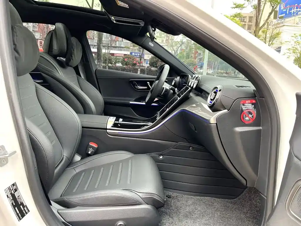 Mercedes-Benz C-Class — миниатюра 5