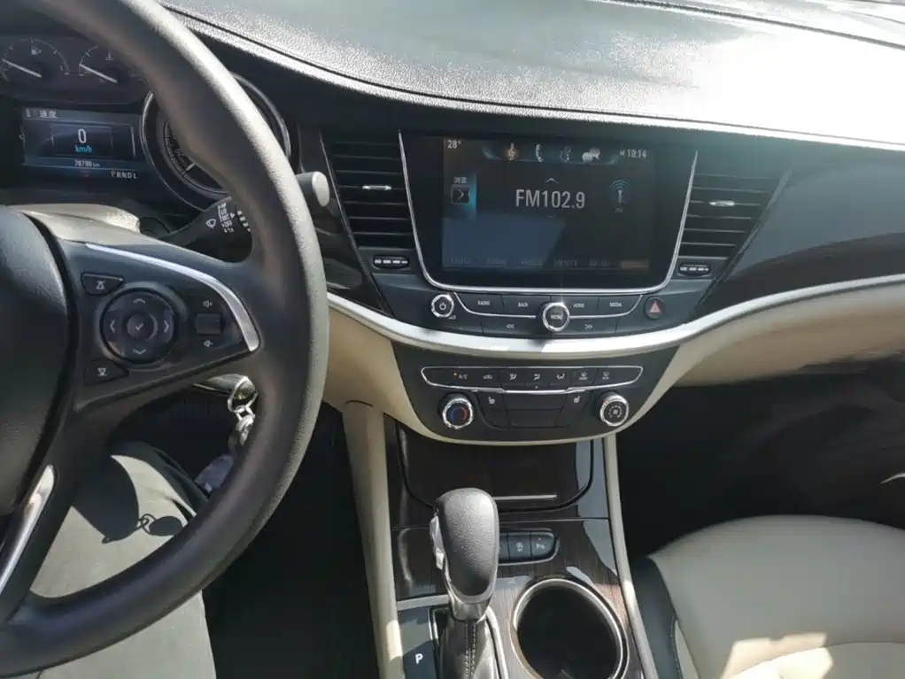 Buick Verano — миниатюра 13