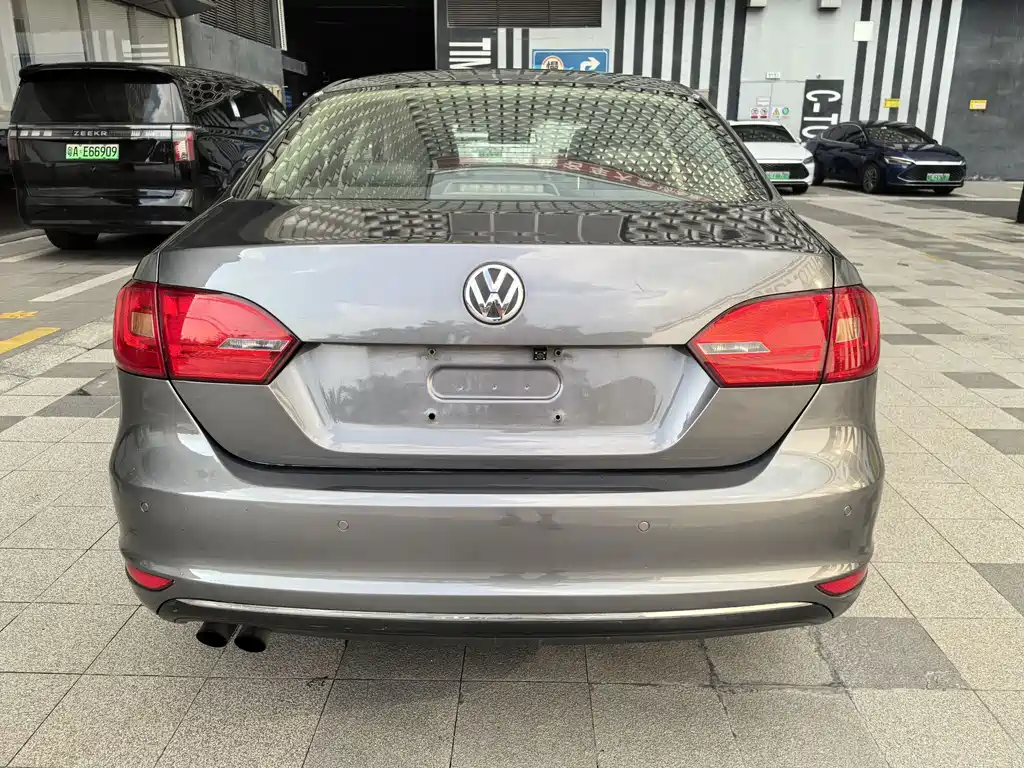 Volkswagen Sagitar — миниатюра 4