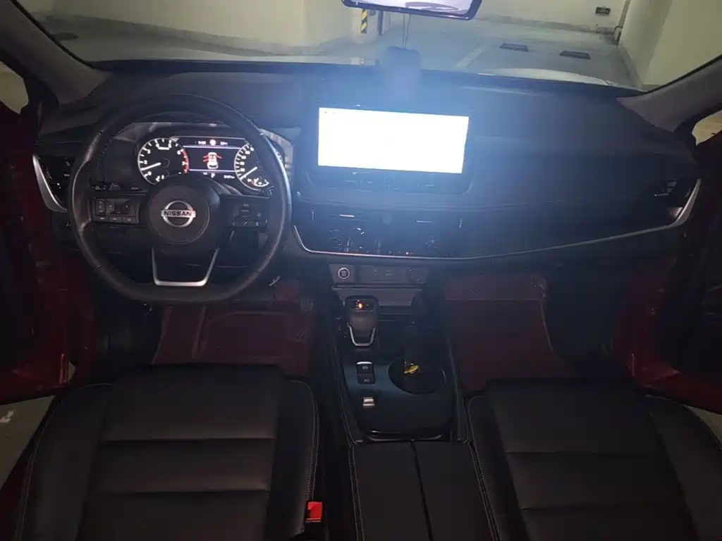 Nissan X-Trail — миниатюра 10