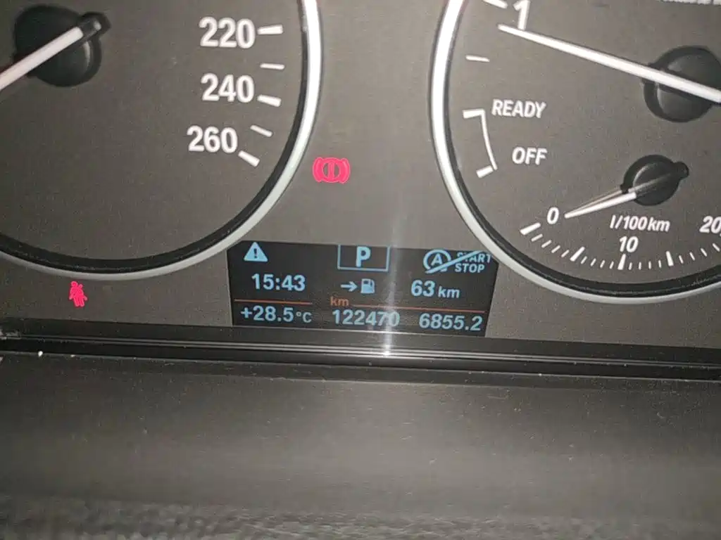 BMW 3 Series — миниатюра 12
