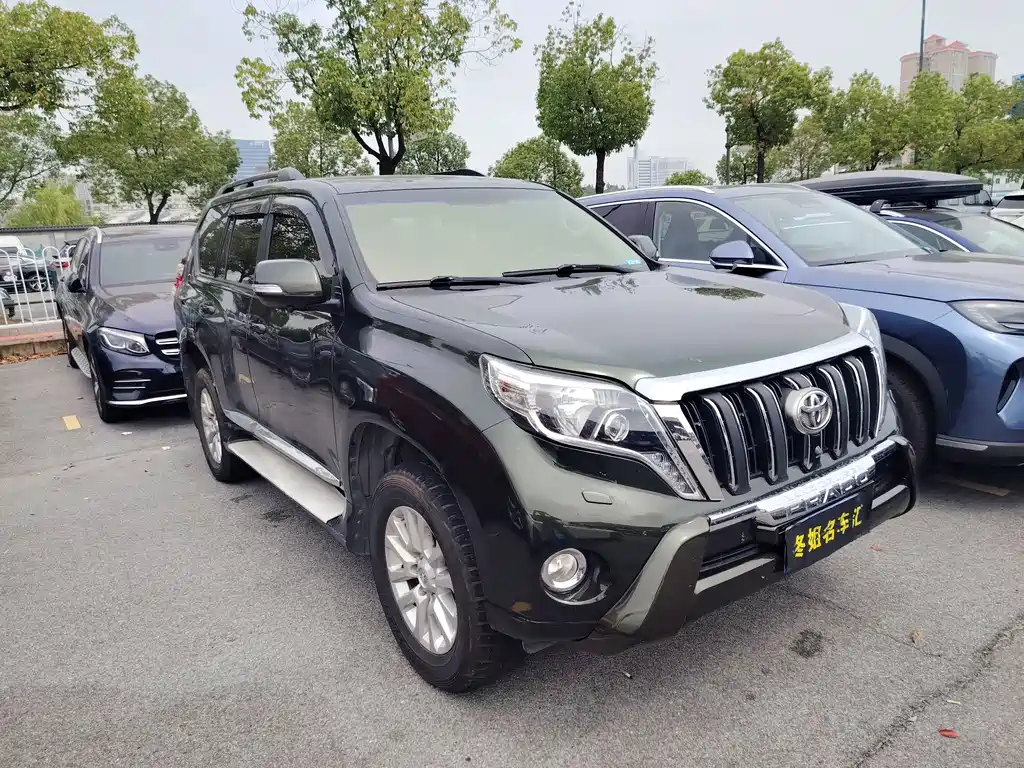 Toyota Prado (Import) — миниатюра 3