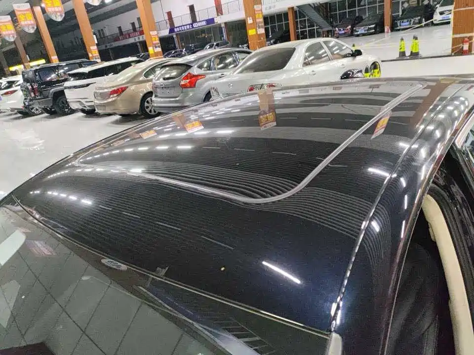 Hongqi Hongqi H5 — миниатюра 6