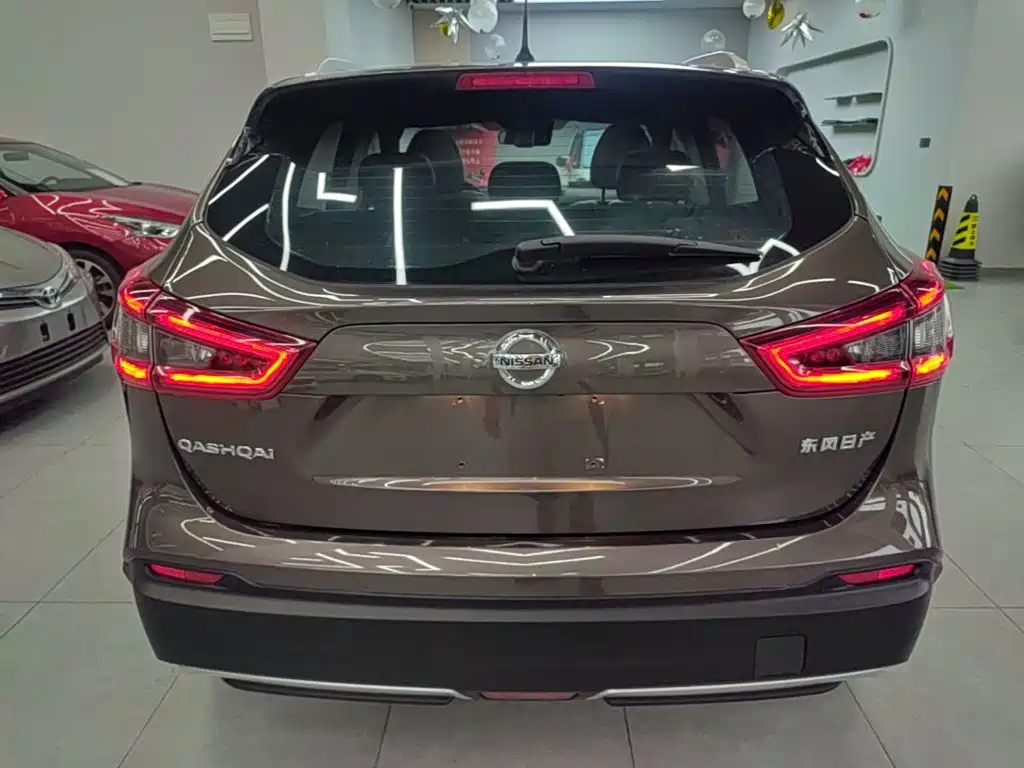 Nissan Qashqai — миниатюра 6