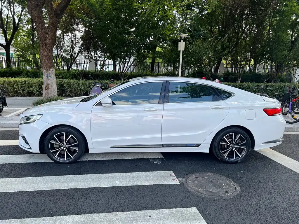 Geely Borui — миниатюра 4