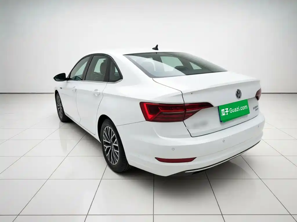 Volkswagen Sagitar — миниатюра 4
