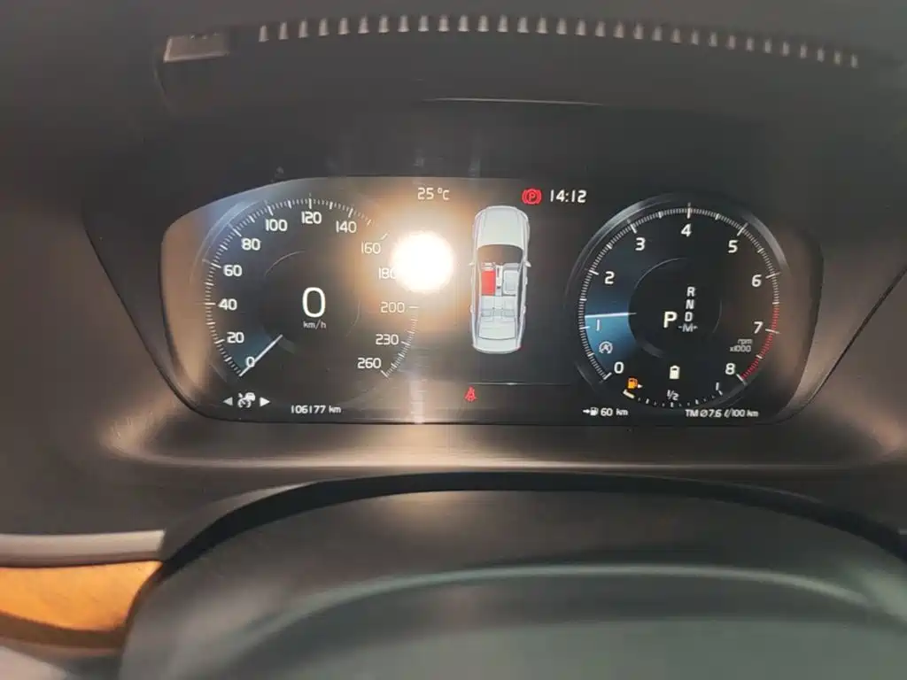 Volvo S90 — миниатюра 12